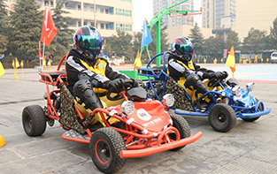 河南汽車(chē)美容學(xué)校_校訓(xùn)墻